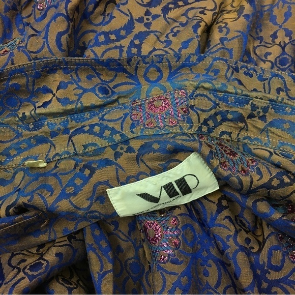 VINTAGE VIP Button Down Shirt Metallic Embroidered Shimmer Retro Funky Medium - Picture 12 of 14
